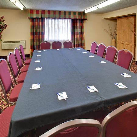 Holiday Inn Express Chicago-Downers Grove By Ihg Instalações foto