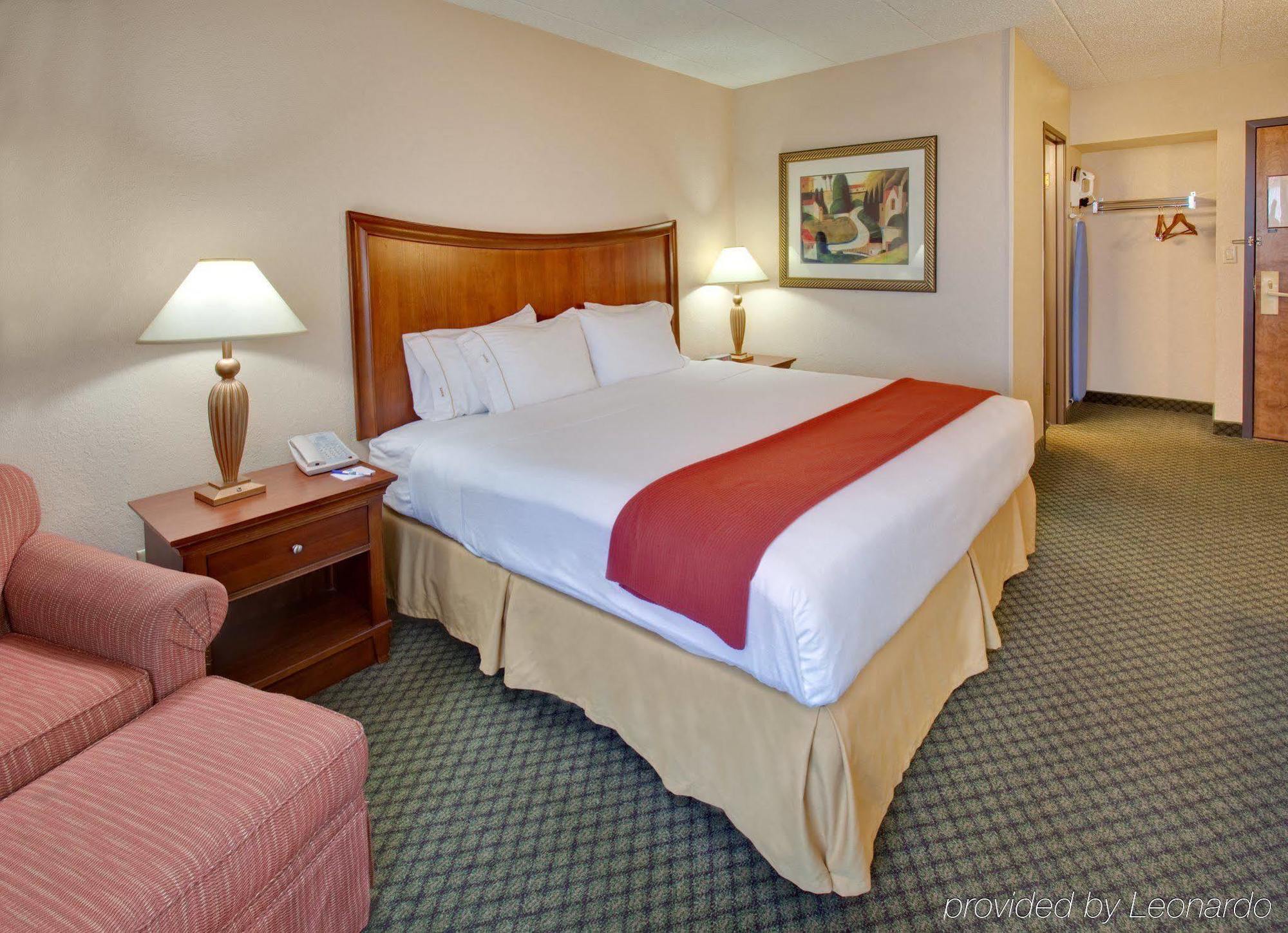 Holiday Inn Express Chicago-Downers Grove By Ihg Quarto foto